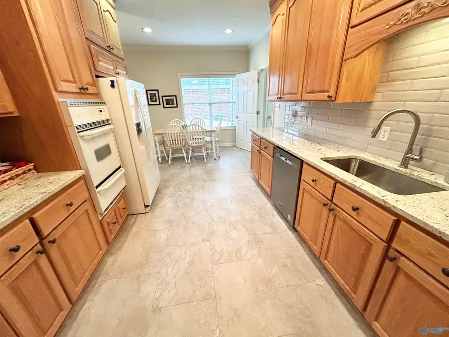 2455 Bluff Haven Lane, Hokes Bluff, AL 35903 - Image #3