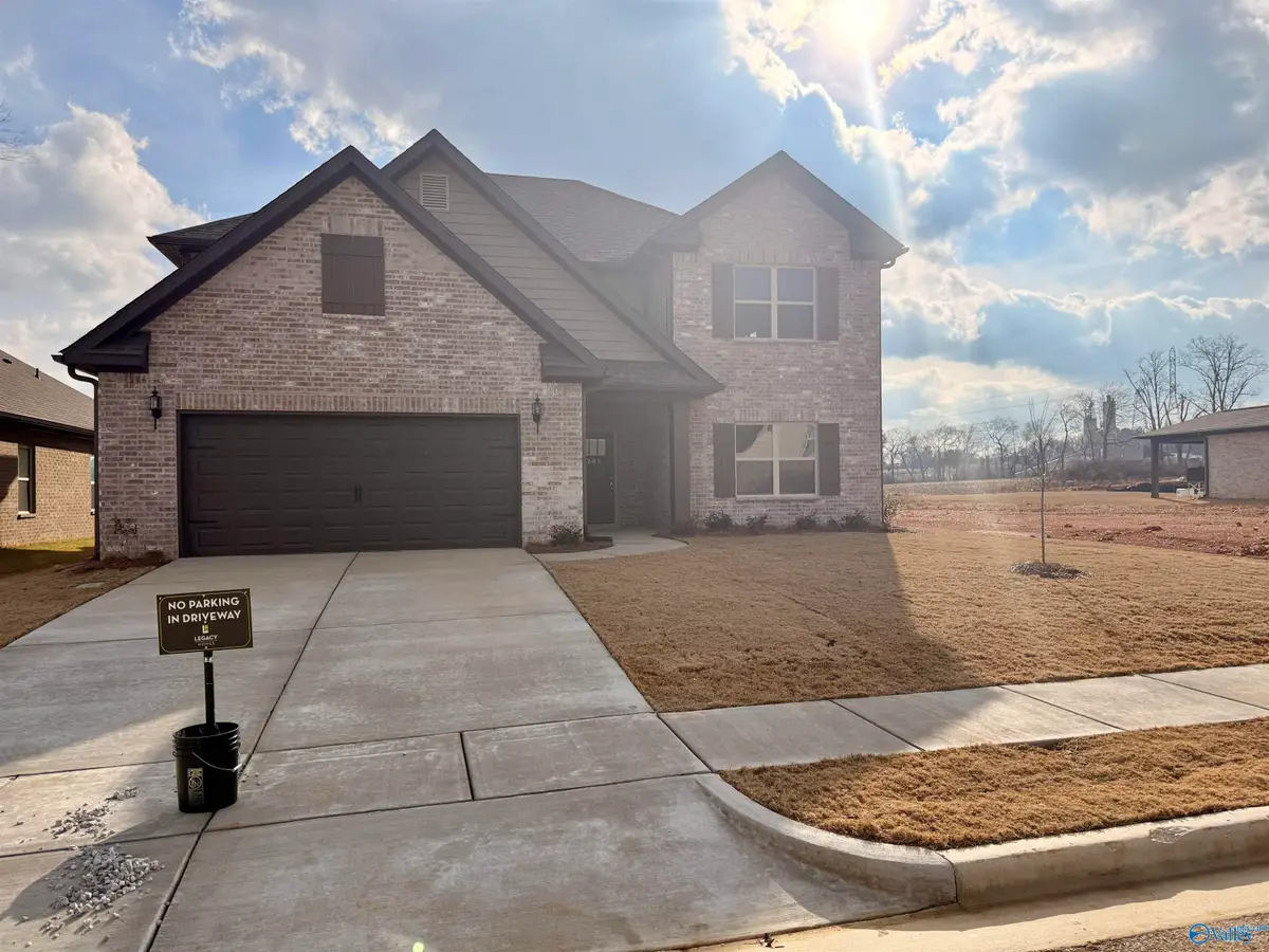 206 Pennington Avenue, Huntsville, AL 35811 - Image #1