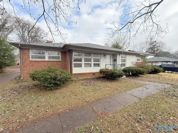 2106 Sullivan Road Nw, Huntsville, AL 35810