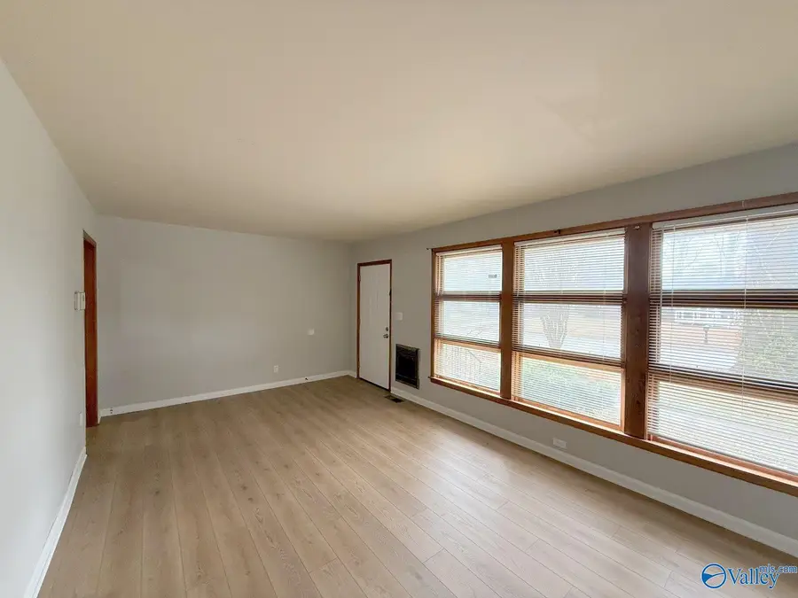 2106 Sullivan Road Nw, Huntsville, AL 35810 - Image #3