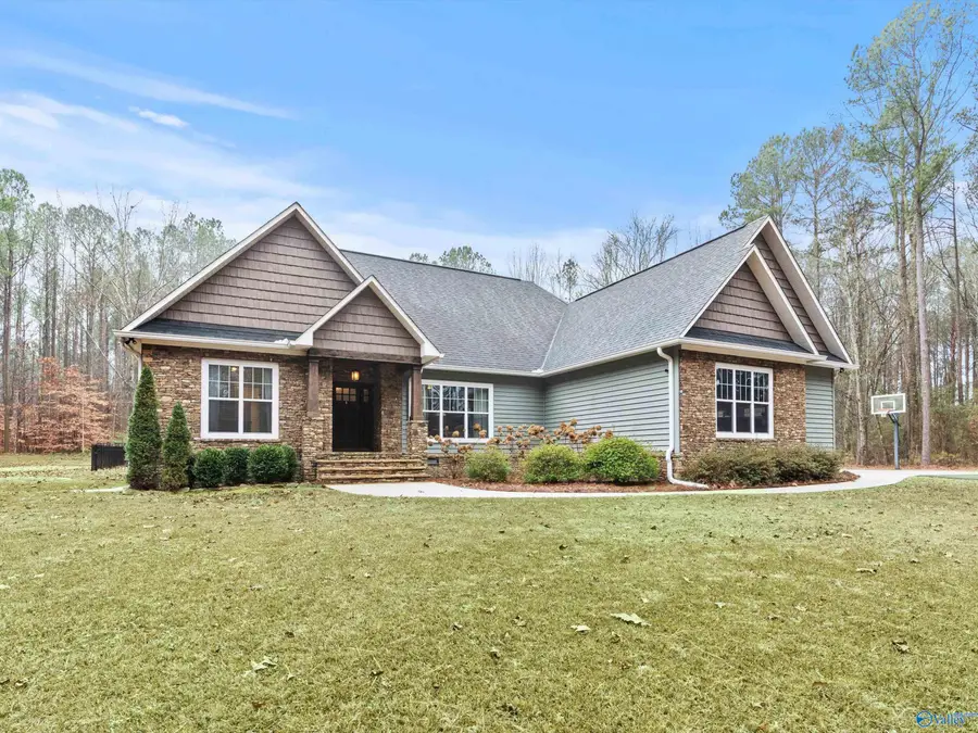 2189 Mount Carmel Drive, Guntersville, AL 35976 - Image #3