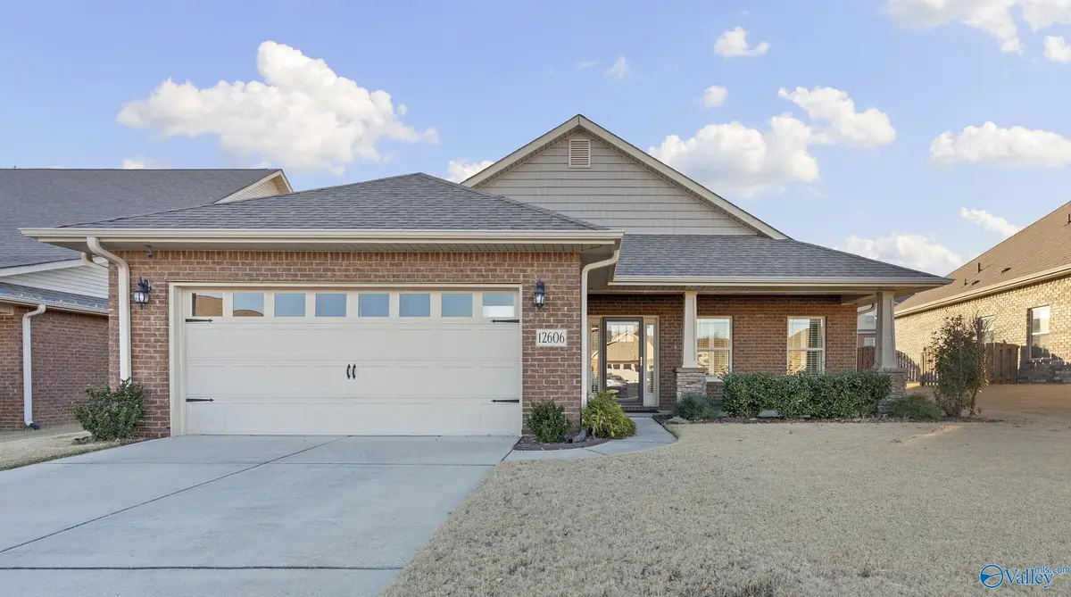 12606 Holstein Lane Sw, Huntsville, AL 35803 - Image #1