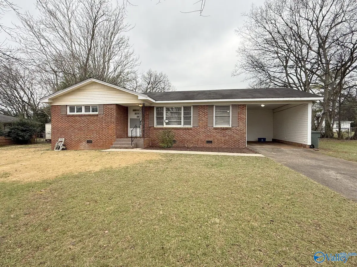 1607 Club View Drive Nw, Huntsville, AL 35816 - Image #1