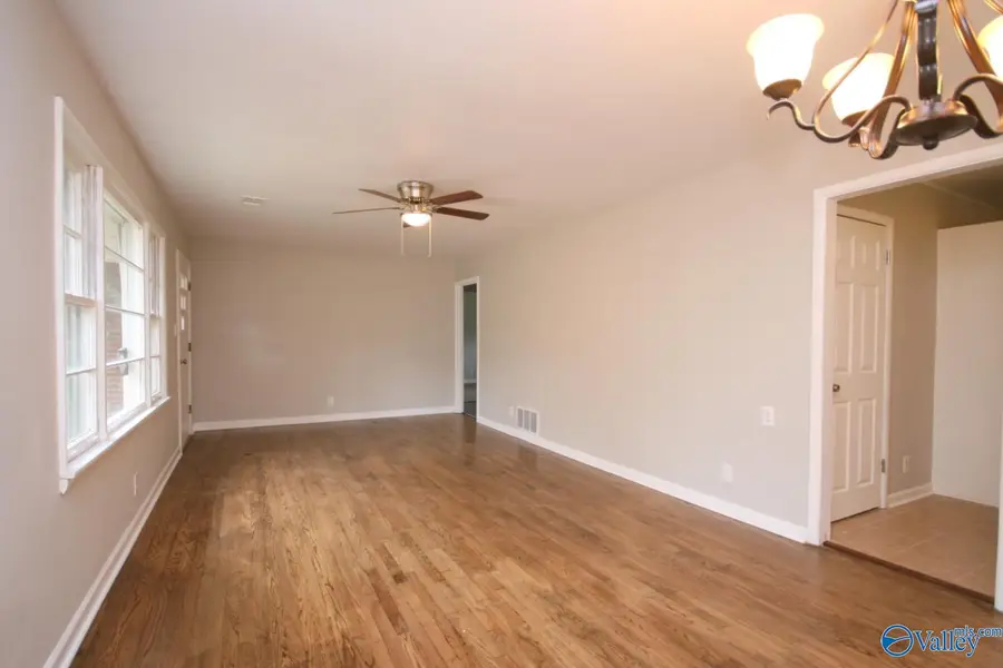 1607 Club View Drive Nw, Huntsville, AL 35816 - Image #2