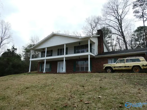 725 County Road 188, Crane Hill, AL 35053