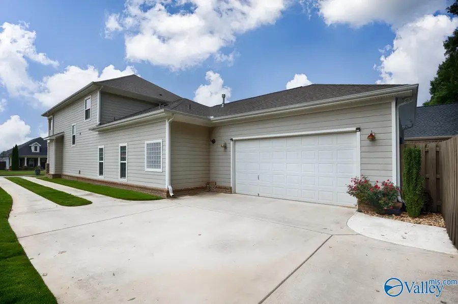 6420 Dunnavant Place, Huntsville, AL 35806 - Image #2