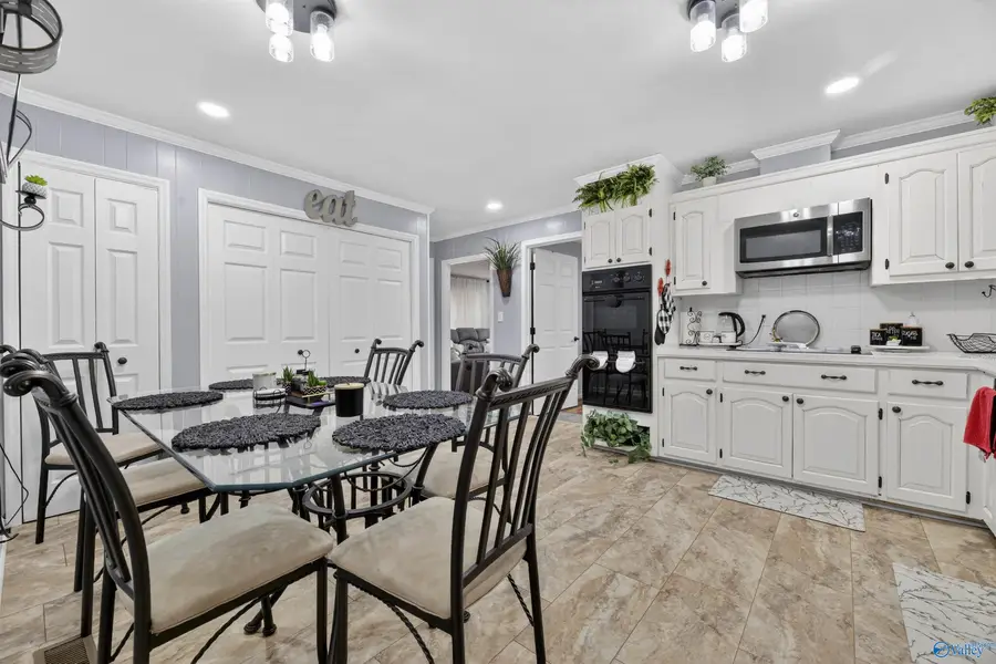 114 Bomarc Drive, Gadsden, AL 35901 - Image #3