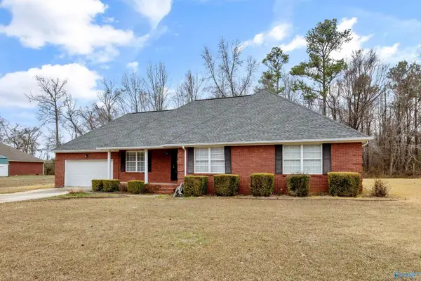 26517 Lydia Joe Drive, Athens, AL 35613