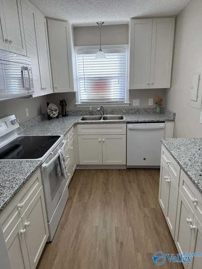 8140 Oldfield Road Sw #3, Huntsville, AL 35802 - Image #2