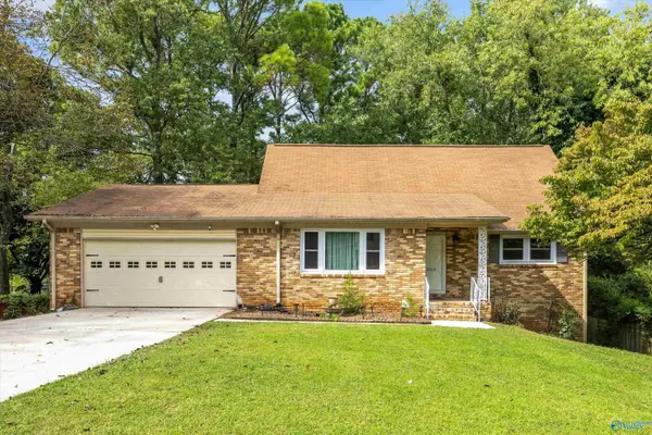 2818 NW Brett Road, Huntsville, AL 35810