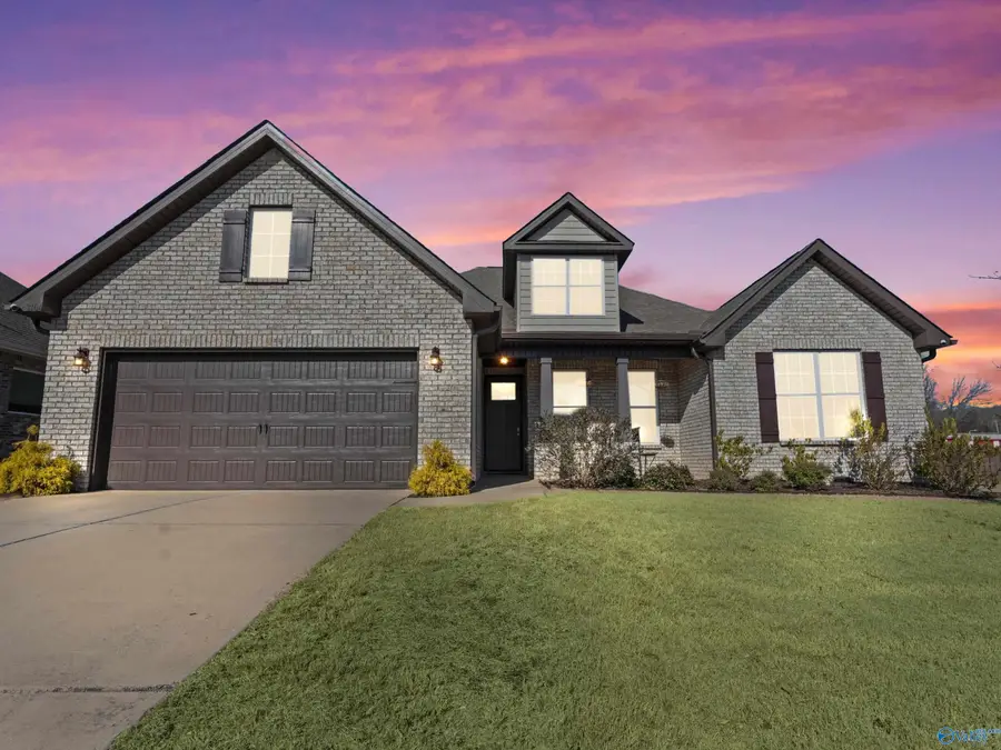 2104 Big Leaf Drive, Huntsville, AL 35803 - Image #2