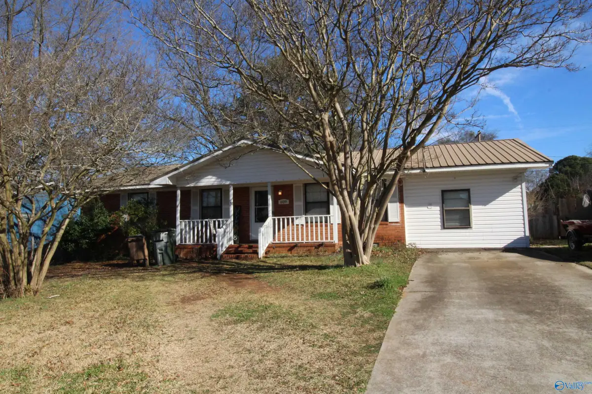 609 Bellemeade Street Sw, Decatur, AL 35601 - Image #1
