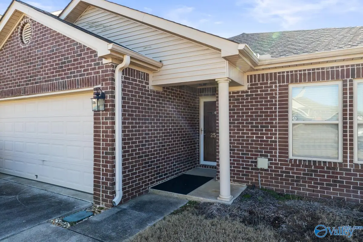 2515 First Hill Circle Sw, Huntsville, AL 35803 - Image #1