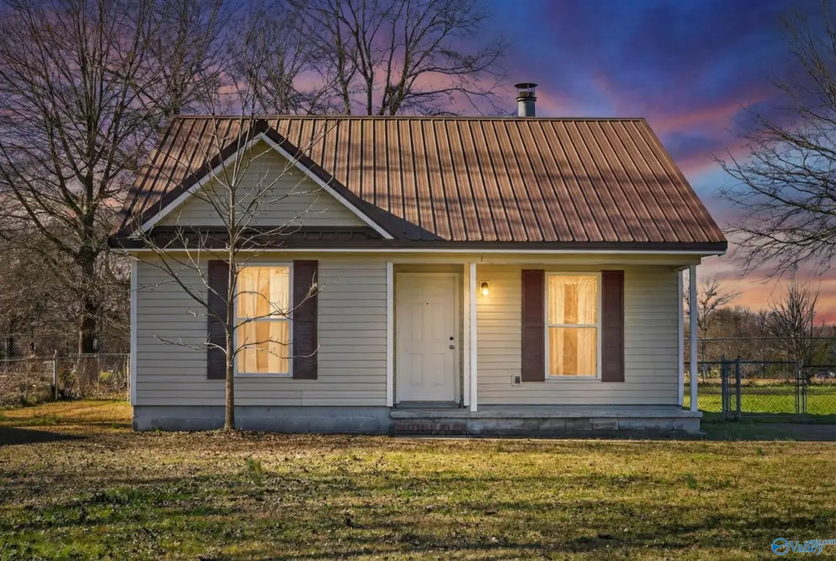 3203 Wheat Avenue Sw, Decatur, AL 35603 - Image #1