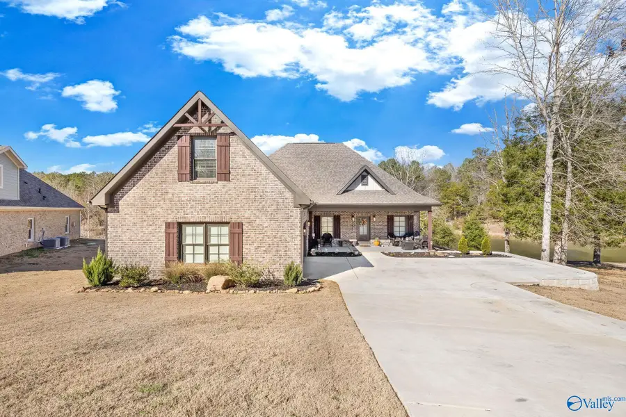 44 Oak Ridge Place, Cherokee Ridge, AL 35175 - Image #2