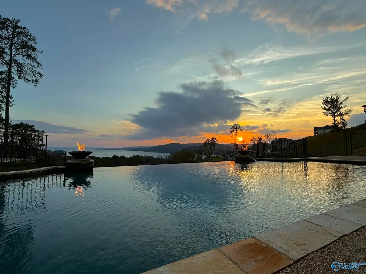 76 FALL Creek Drive, Guntersville, AL 35976 - Image #1