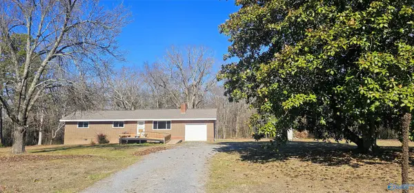 1180 County Road 155, Flat Rock, AL 35966