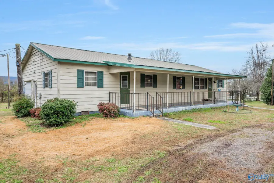 186 SE Clouds Cove Road, Huntsville, AL 35803 - Image #3