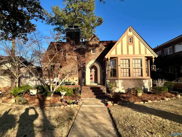 104 Argyle Circle, Gadsden, AL 35901