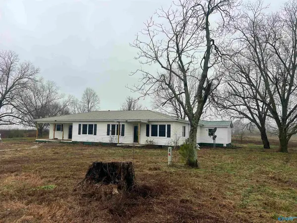 4544 County Road 44, Section, AL 35771