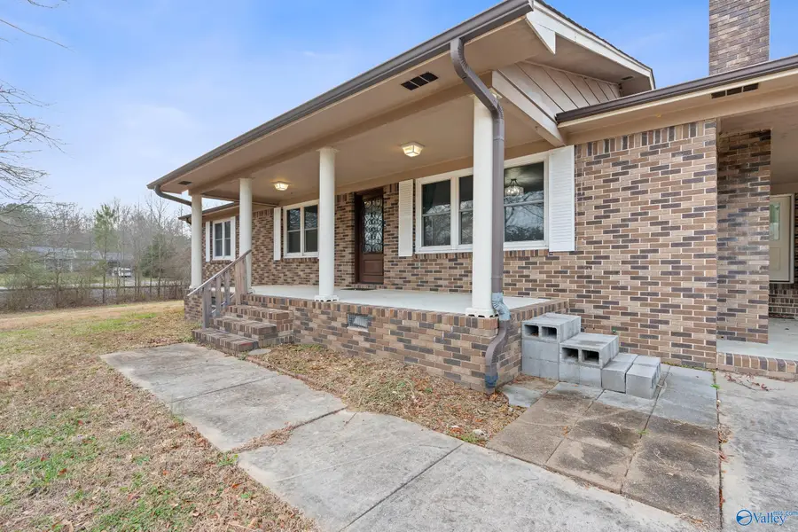 144 N Maple Street, Boaz, AL 35956 - Image #2