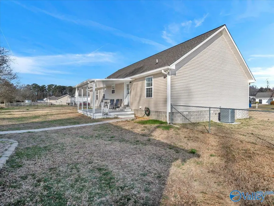 23 Hall Lane, Rainsville, AL 35986 - Image #3