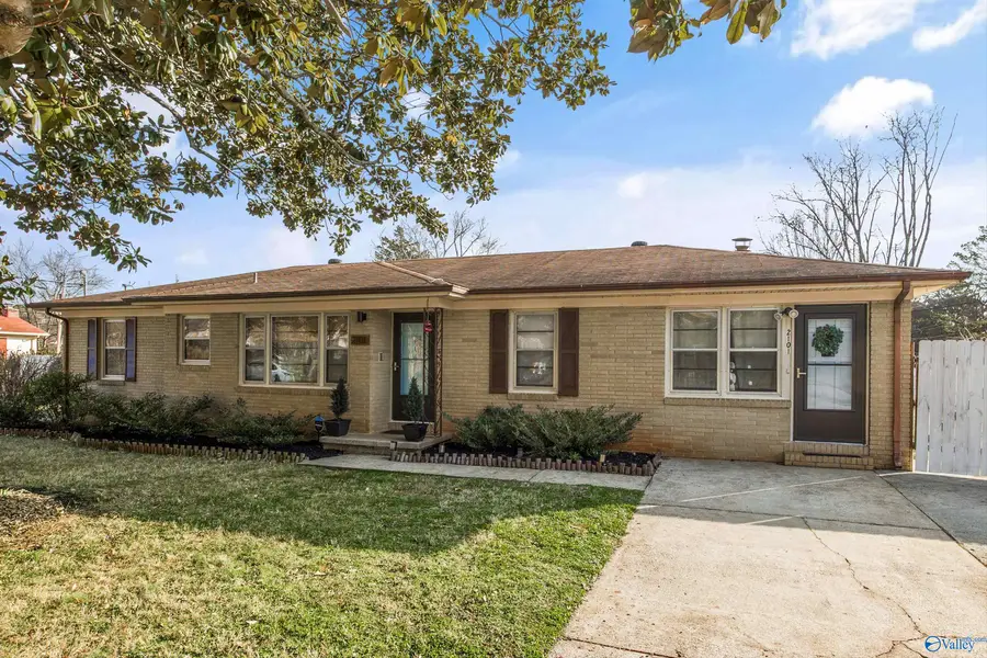 2101 Euclid Road Nw, Huntsville, AL 35810 - #2
