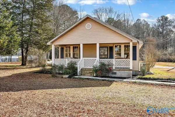 11554 County Road 87, Decatur, AL 35603