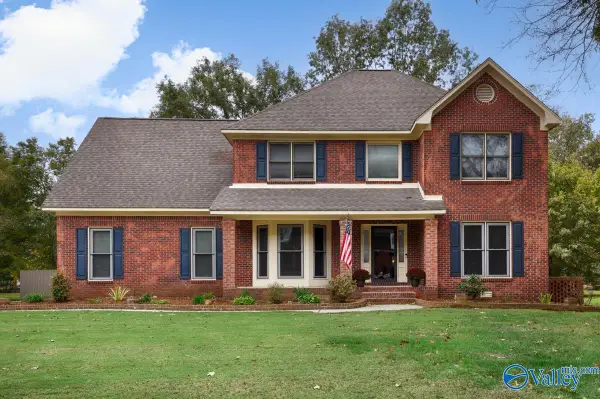 4835 Cove Creek Drive, Brownsboro, AL 35741