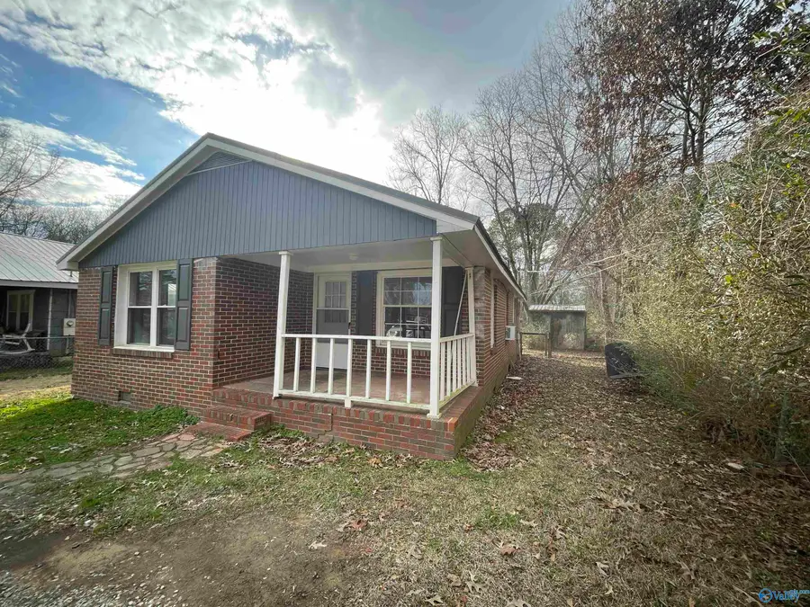 303 Covington Avenue Se, Attalla, AL 35954 - Image #2
