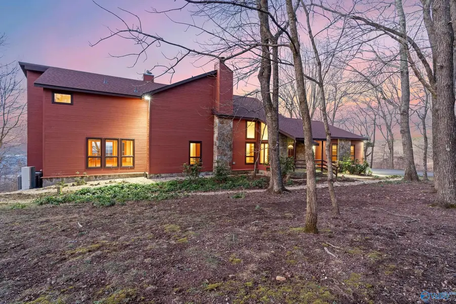 5000 Sunset Bluff Se, Huntsville, AL 35803 - #3