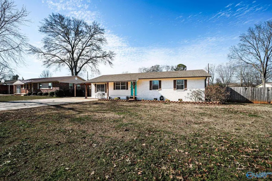 1300 Burroughs Avenue, Muscle Shoals, AL 35661 - Image #2