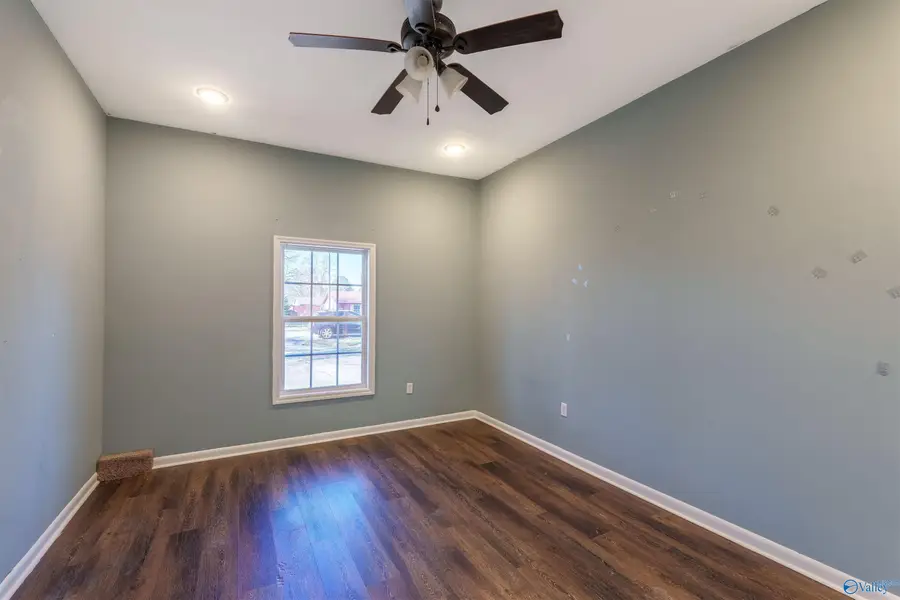 1401 Burroughs Avenue, Muscle Shoals, AL 35661 - Image #3