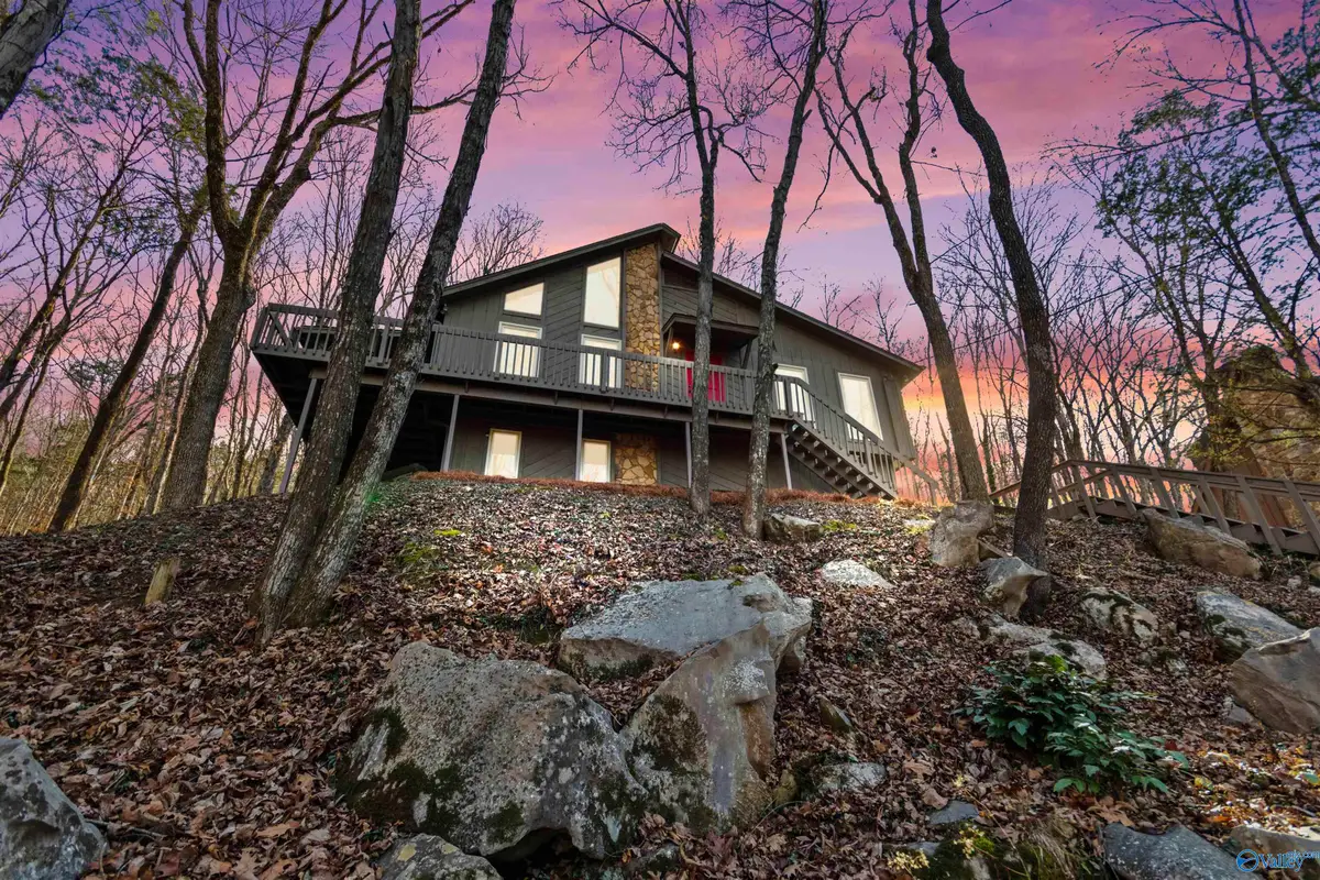 8015 Tea Garden Road Se, Huntsville, AL 35802 - Image #1