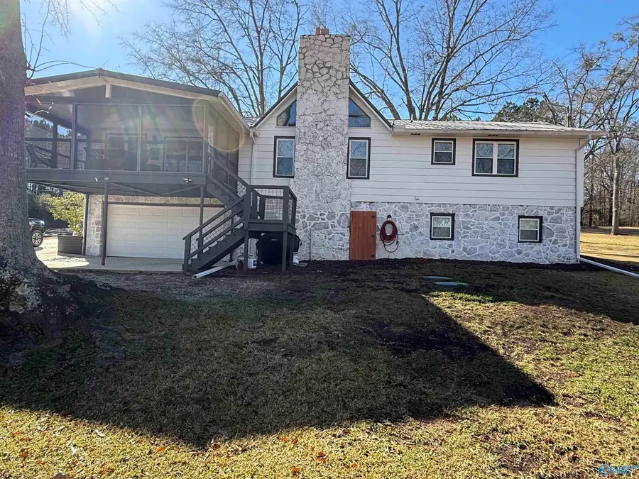 351 Canoe Creek Road, Rainbow City, AL 35906 - #2