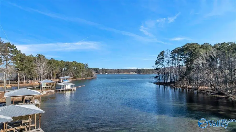 565 North Shore, Scottsboro, AL 35769 - Image #3