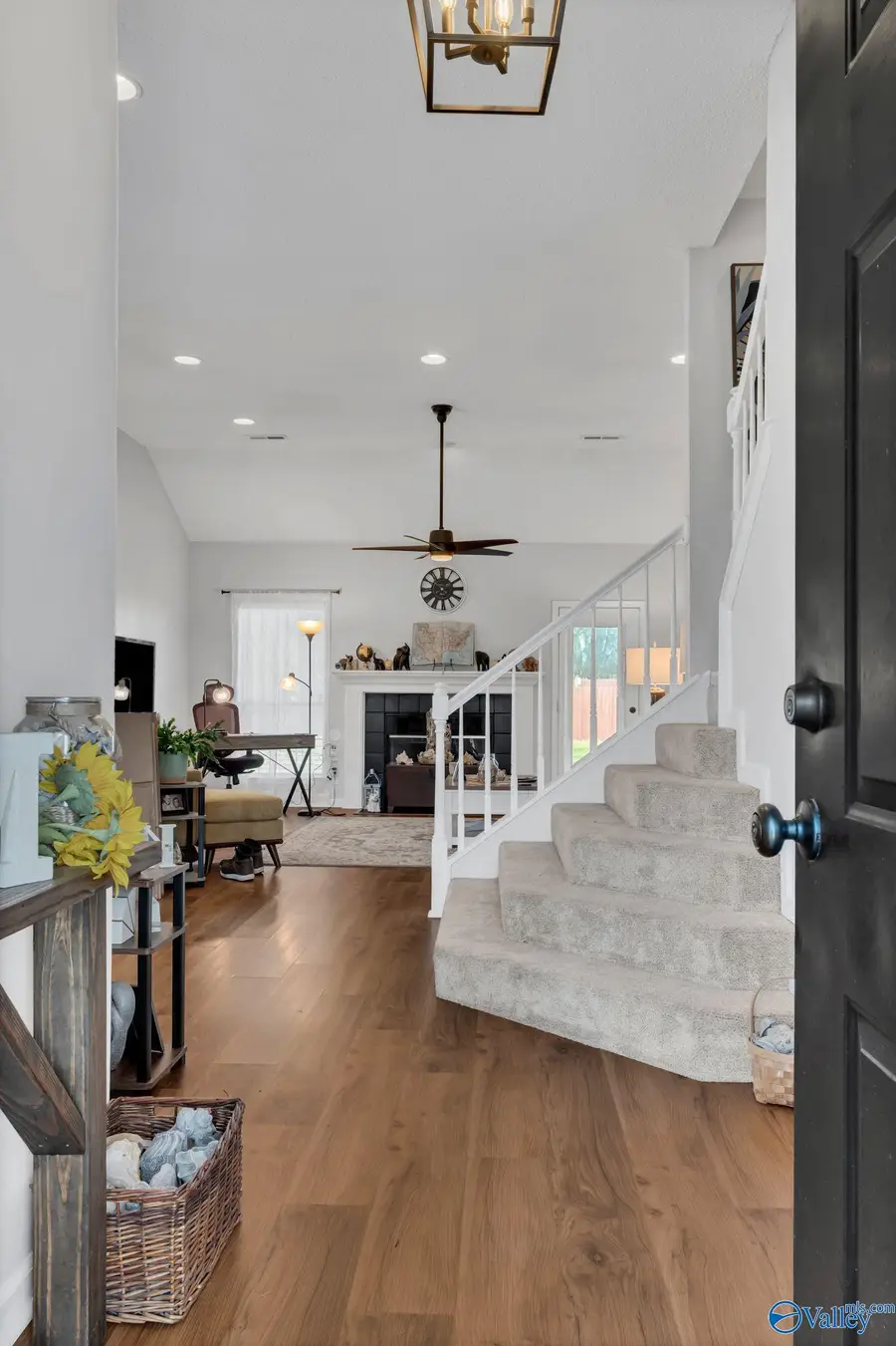 104 Kestrel Court Sw, Huntsville, AL 35824 - Image #2