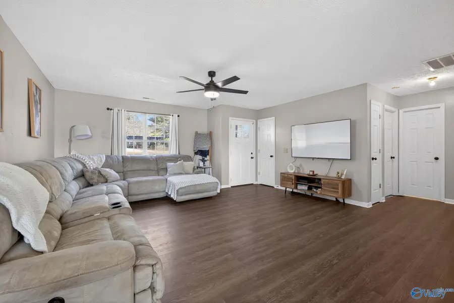 1422 Wilhite Road, Falkville, AL 35622 - Image #3