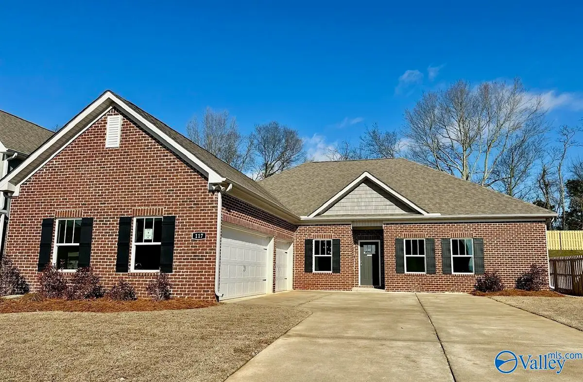 125 Fairways Pass, Meridianville, AL 35759 - #1