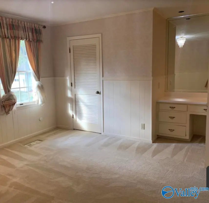 409 Forestdale Avenue, Albertville, AL 35950 - #3