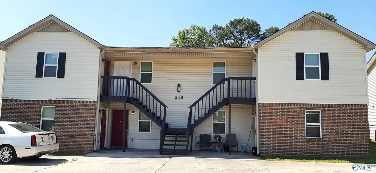 217 8th Street Sw, Decatur, AL 35601 - Image #1