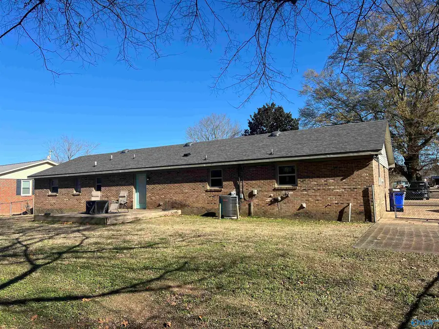 229 Mary Lee Drive, Florence, AL 35634 - #2