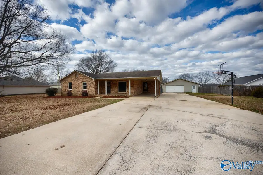 21067 Johnson Road, Athens, AL 35613 - #2