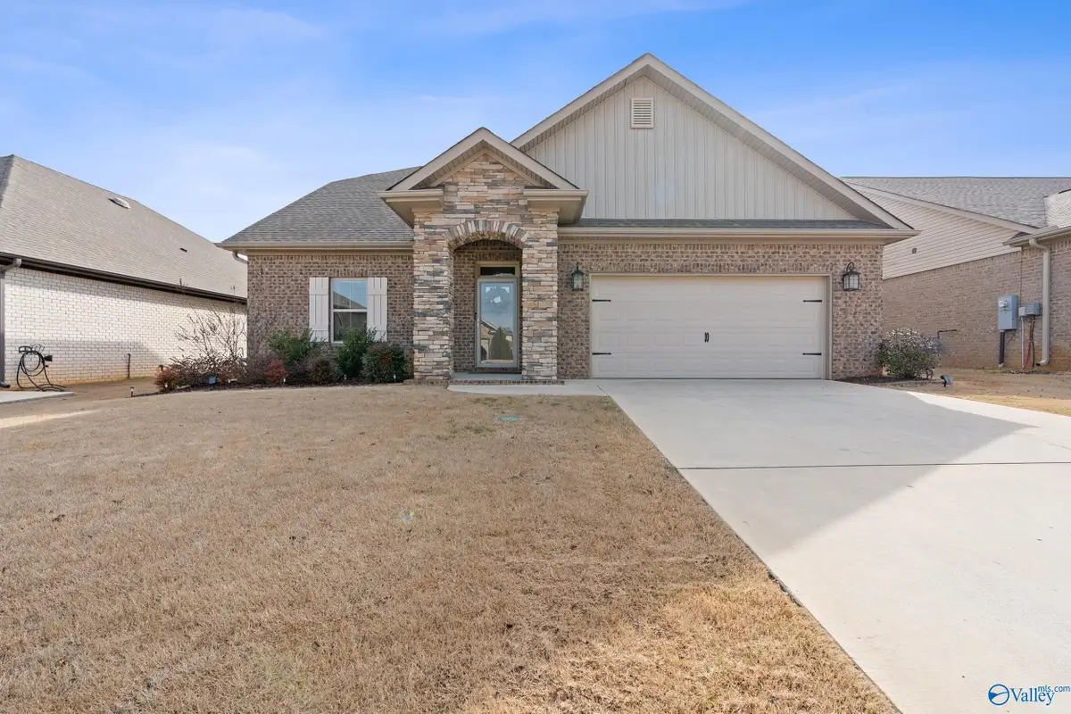 128 Saddle Street, New Market, AL 35761 - #1