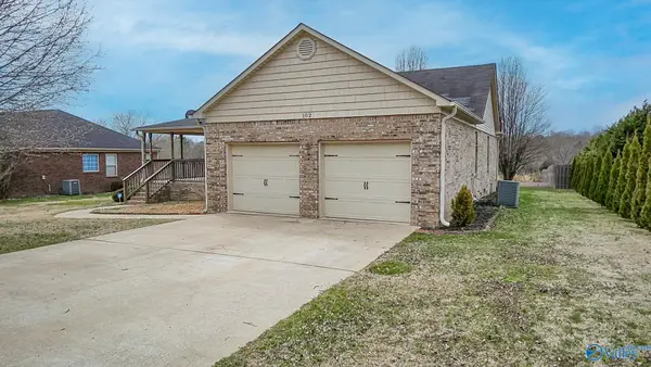 102 Compass Hill Circle, Toney, AL 35773