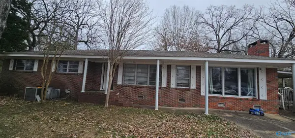 115 Stevenson Drive, Guntersville, AL 35976