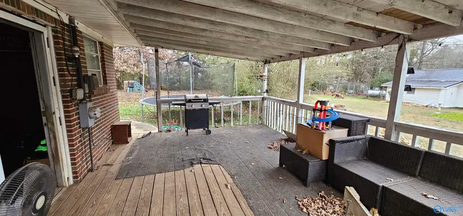 115 Stevenson Drive, Guntersville, AL 35976 - Image #3