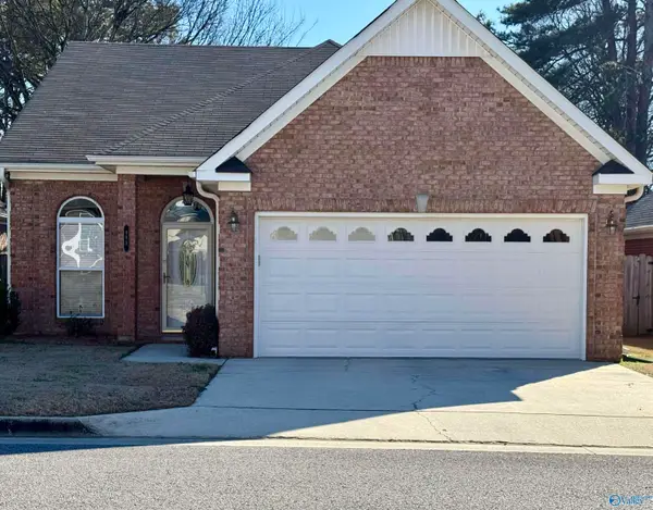 988 Tracey Lane, Decatur, AL 35601