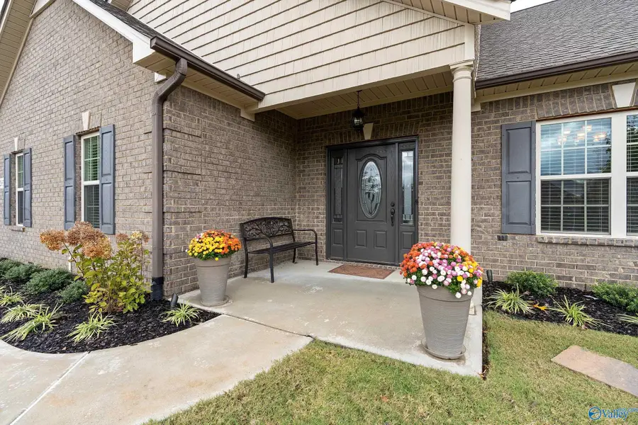 22883 Pin Oak Drive, Athens, AL 35613 - Image #3