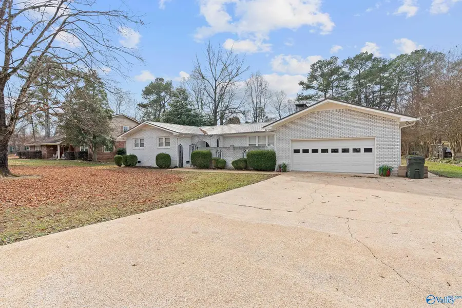 2006 County Park Road, Scottsboro, AL 35769 - Image #2